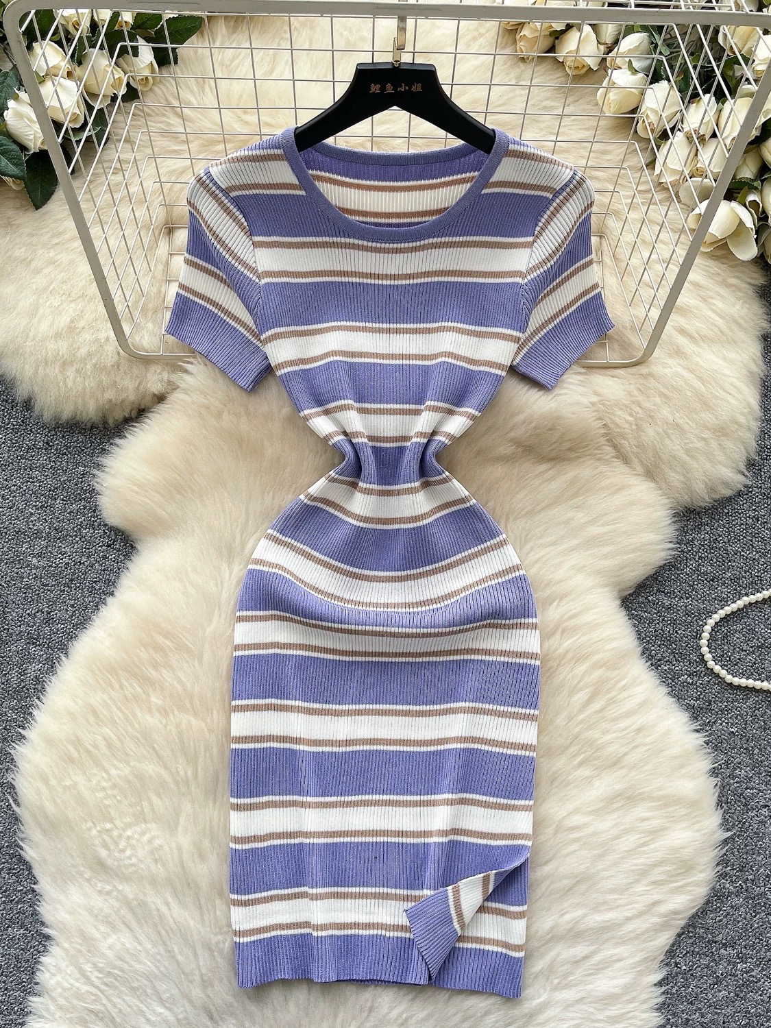 Can’t be tamed dress KBC271 images